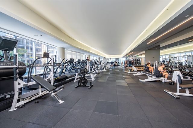 1425 Brickell Ave 58A, Miami, FL 33131