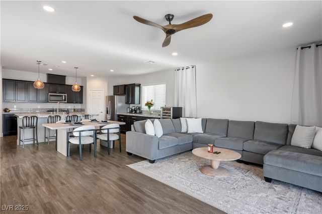 4457 Western Front Street, Las Vegas, NV 89129