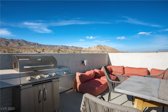 4457 Western Front Street, Las Vegas, NV 89129