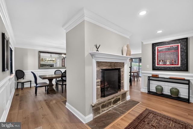 39 CRESTLINE RD, Wayne, PA 19087