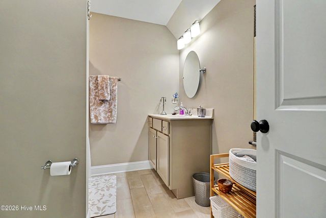 207 Westminster Way, Hampstead, NC 28443