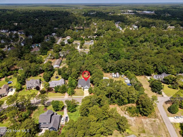 207 Westminster Way, Hampstead, NC 28443