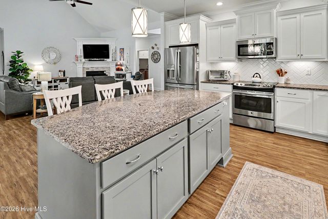 207 Westminster Way, Hampstead, NC 28443