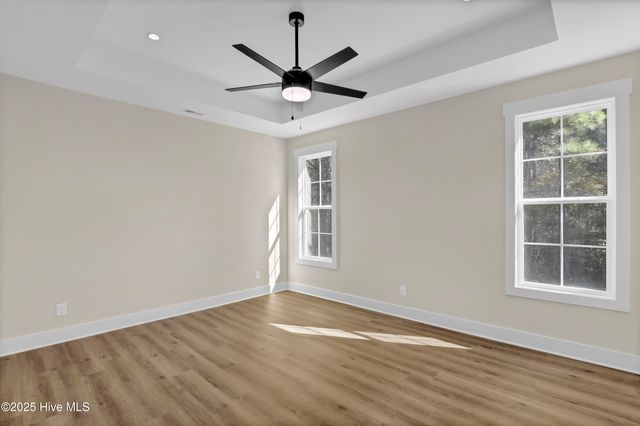 210 E Ridge Court, Jacksonville, NC 28540