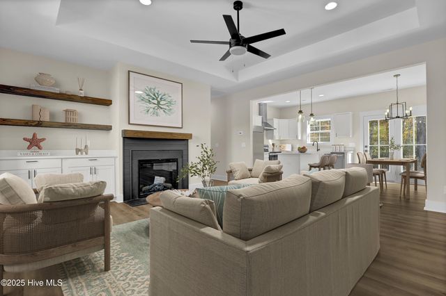 210 E Ridge Court, Jacksonville, NC 28540