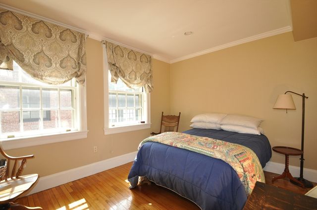 22 River Street 7, Boston, MA 02108