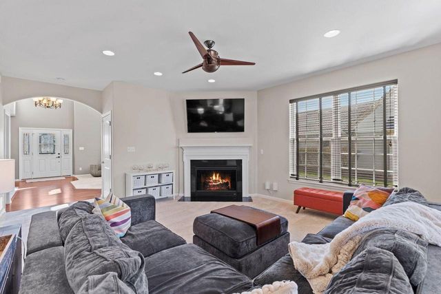 1866 River Lakes ROAD, Oconomowoc, WI 53066