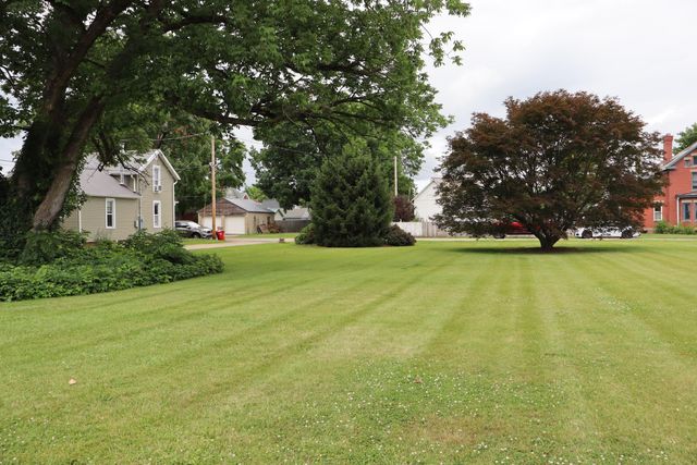 75 Church Street, Ashville, OH 43103