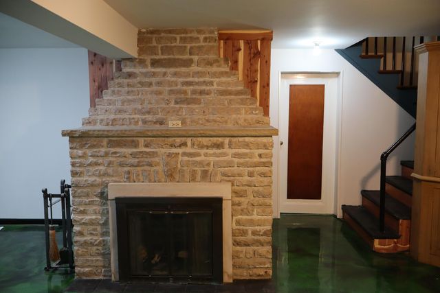 75 Church Street, Ashville, OH 43103