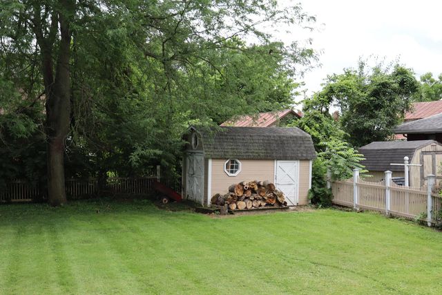 75 Church Street, Ashville, OH 43103