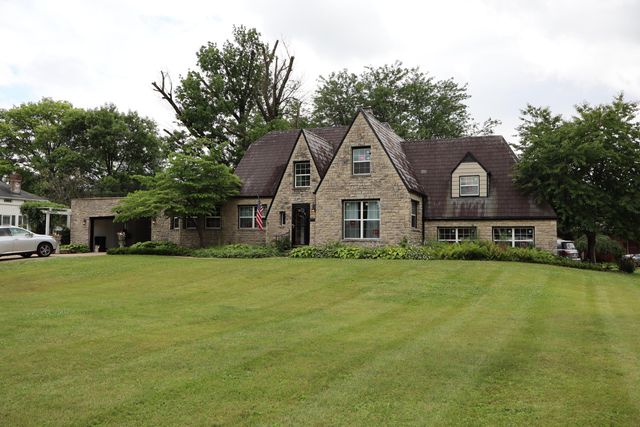 75 Church Street, Ashville, OH 43103