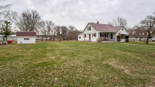 328 3rd Avenue, Chippewa Falls, WI 54729