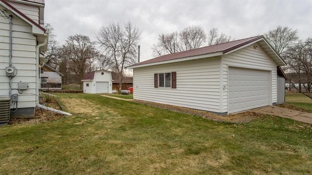 328 3rd Avenue, Chippewa Falls, WI 54729
