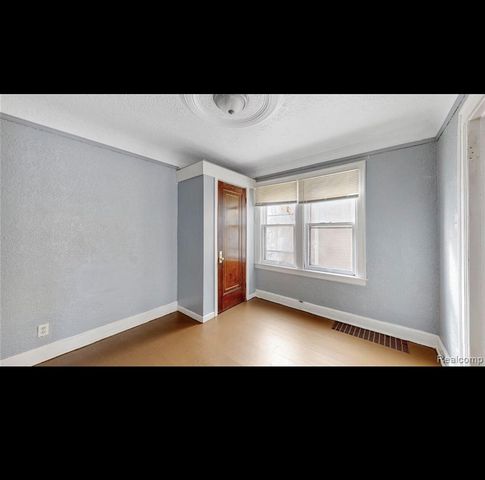 15922 Turner Street, Detroit, MI 48238