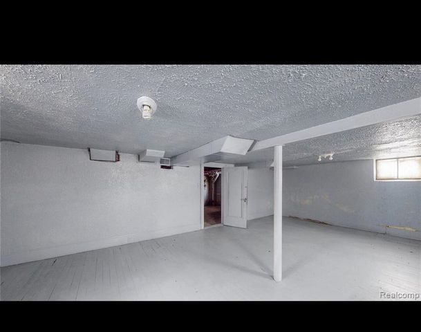 15922 Turner Street, Detroit, MI 48238