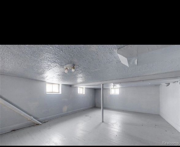 15922 Turner Street, Detroit, MI 48238