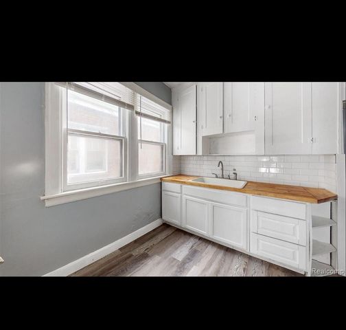 15922 Turner Street, Detroit, MI 48238