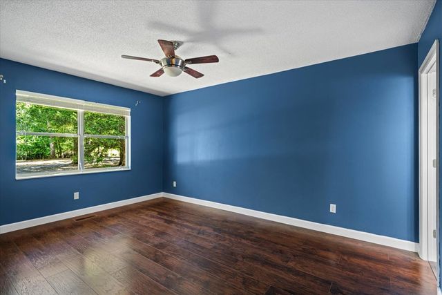 180 Wildwood Drive, Chatsworth, GA 30705