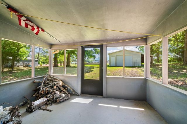180 Wildwood Drive, Chatsworth, GA 30705