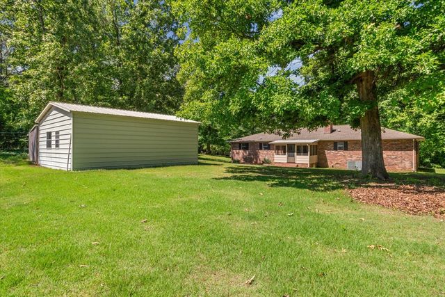 180 Wildwood Drive, Chatsworth, GA 30705