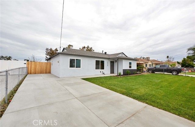 18239 Orange, Fontana, CA 92335