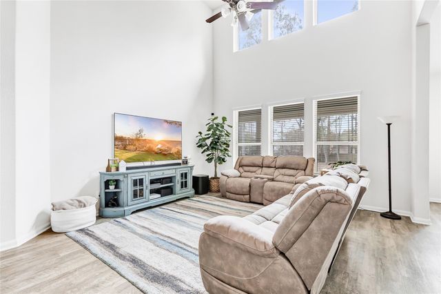 28511 Riverside Crest Lane, Houston, TX 77336