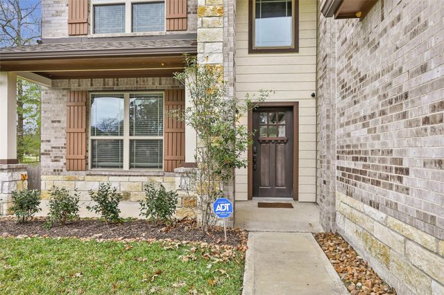 28511 Riverside Crest Lane, Houston, TX 77336