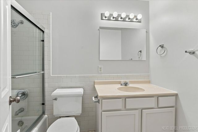 508 Anderson Boulevard 1, Geneva, IL 60134