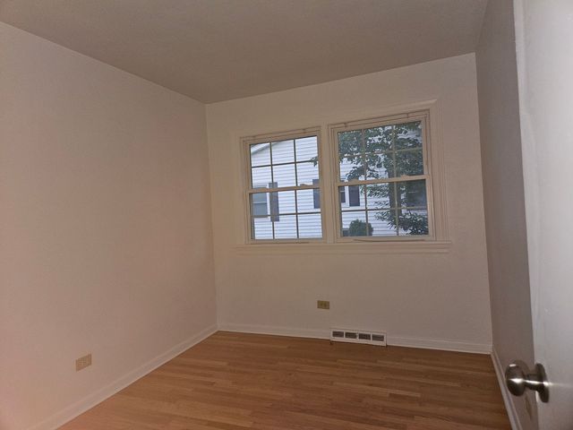 508 Anderson Boulevard 1, Geneva, IL 60134