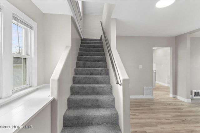 6139 Secor Road, Toledo, OH 43613