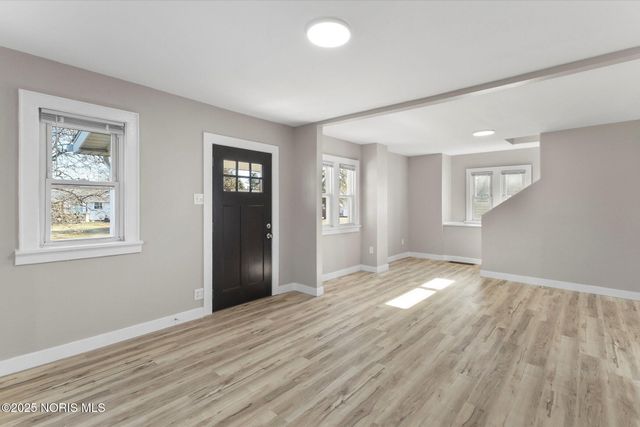 6139 Secor Road, Toledo, OH 43613