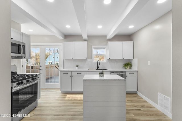 6139 Secor Road, Toledo, OH 43613