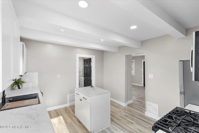 6139 Secor Road, Toledo, OH 43613