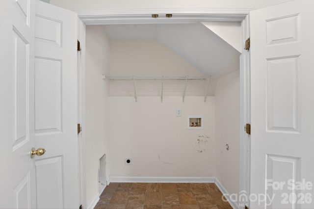 4914 Sunburst Lane, Charlotte, NC 28213