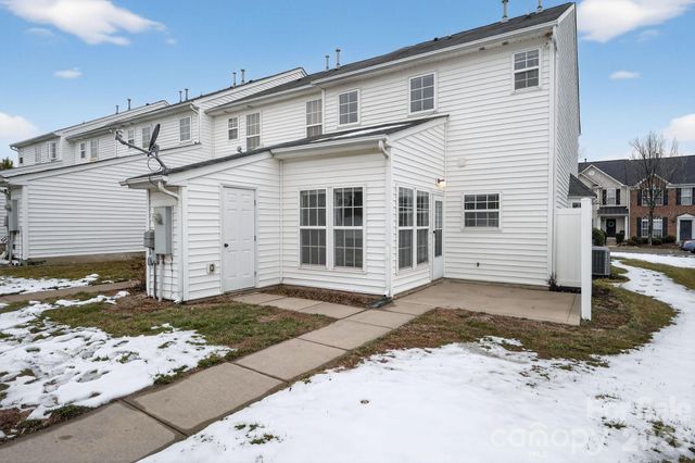 4914 Sunburst Lane, Charlotte, NC 28213