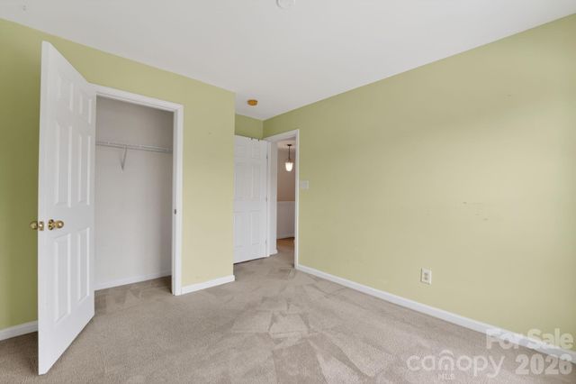 4914 Sunburst Lane, Charlotte, NC 28213