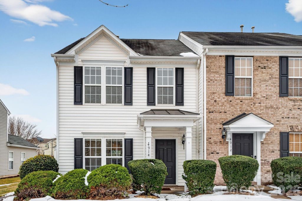 4914 Sunburst Lane, Charlotte, NC 28213
