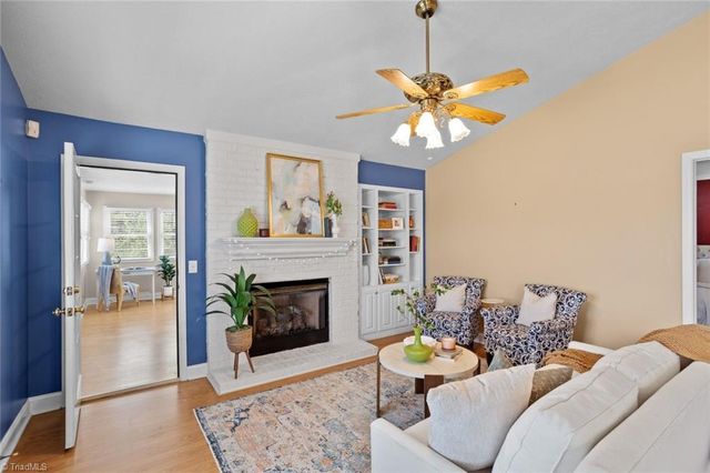 160 Royal View Drive 2, Pinnacle, NC 27043