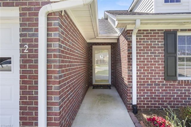160 Royal View Drive 2, Pinnacle, NC 27043