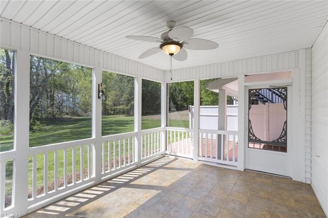 160 Royal View Drive 2, Pinnacle, NC 27043