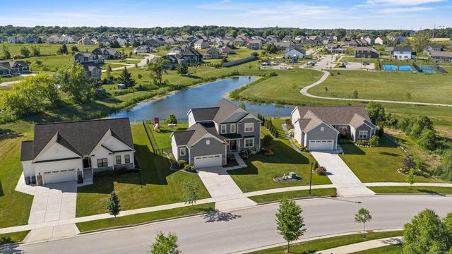 2256 River Bend ROAD, Grafton, WI 53024