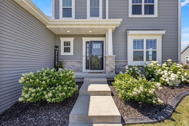 2256 River Bend ROAD, Grafton, WI 53024