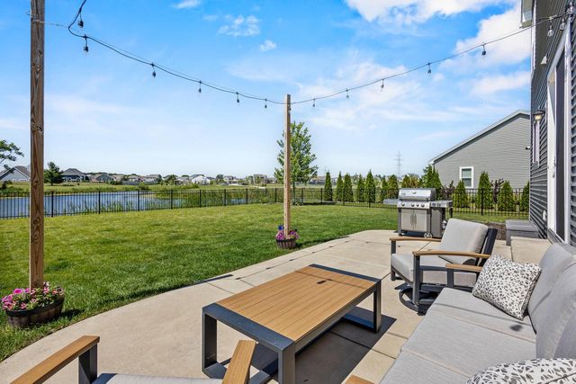 2256 River Bend ROAD, Grafton, WI 53024