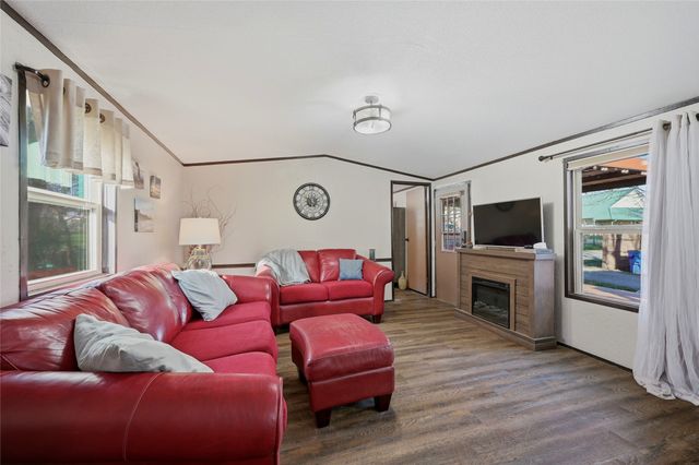 48 Ivanhoe Drive, Gordonville, TX 76245