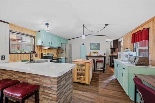 48 Ivanhoe Drive, Gordonville, TX 76245