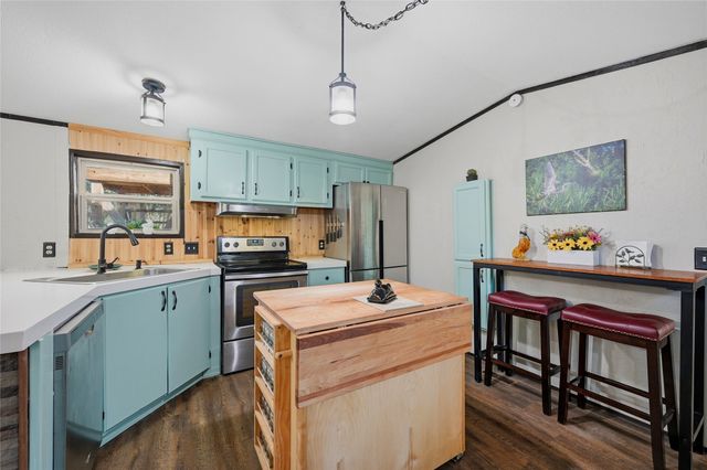 48 Ivanhoe Drive, Gordonville, TX 76245