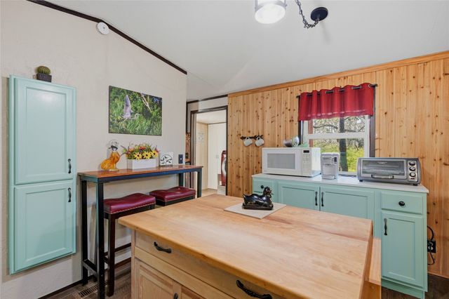 48 Ivanhoe Drive, Gordonville, TX 76245