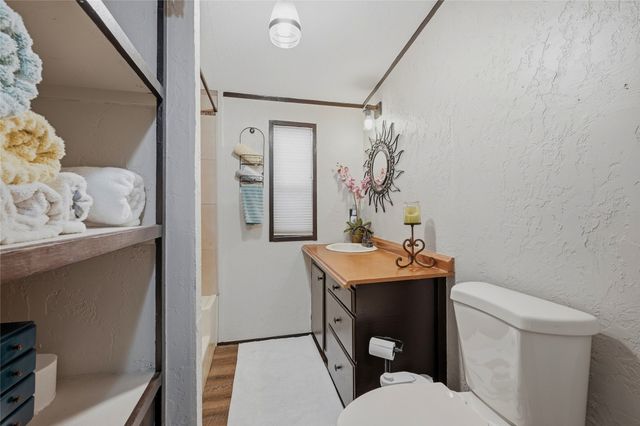 48 Ivanhoe Drive, Gordonville, TX 76245