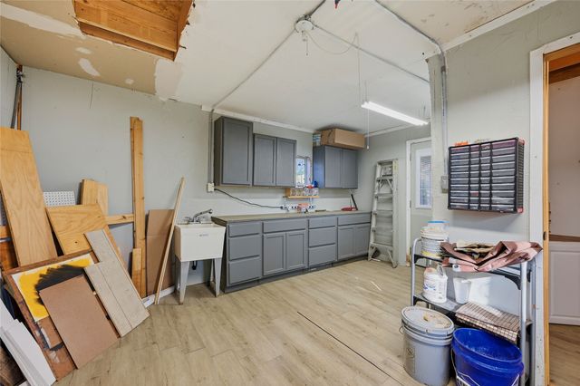 48 Ivanhoe Drive, Gordonville, TX 76245