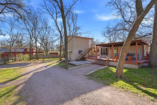 48 Ivanhoe Drive, Gordonville, TX 76245